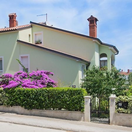 Piccola Pineta Apartment Pula Bagian luar foto