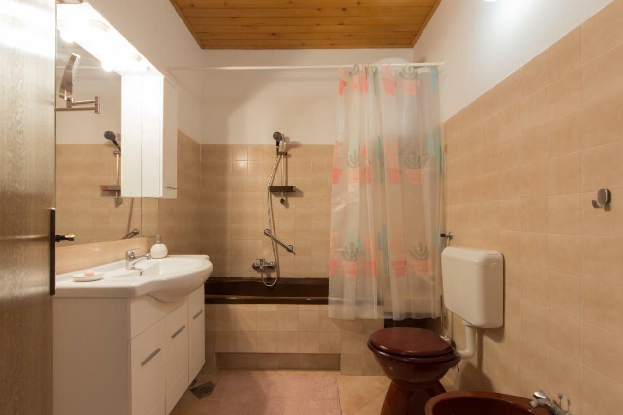 Piccola Pineta Apartment Pula Bagian luar foto
